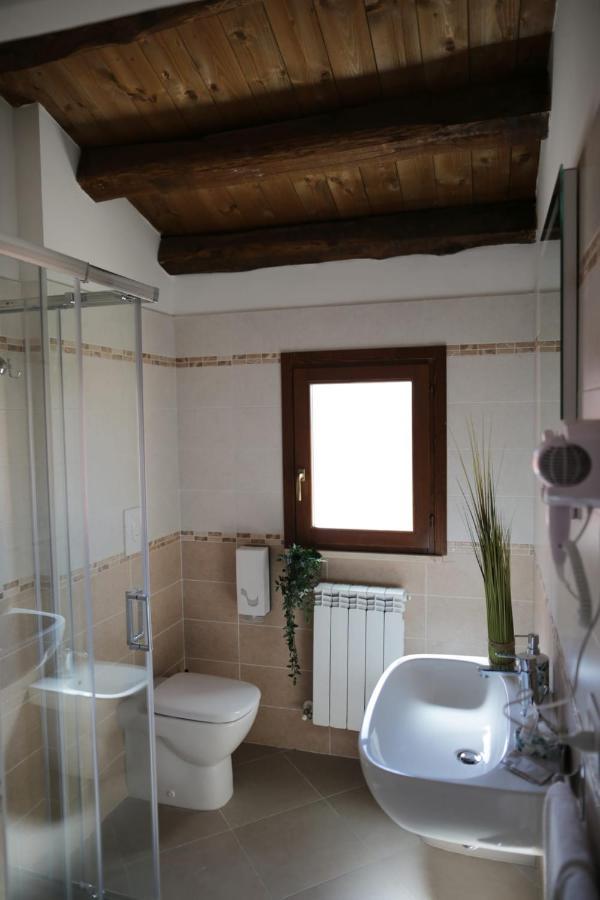 B&B Eden LʼAquila Buitenkant foto